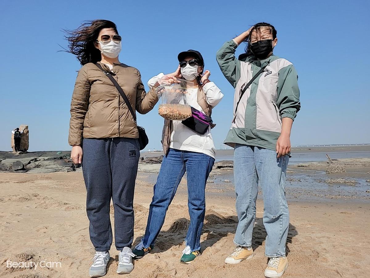Qg Life 城中館 寵物親子釣魚人民宿 Цзиньчэн Экстерьер фото