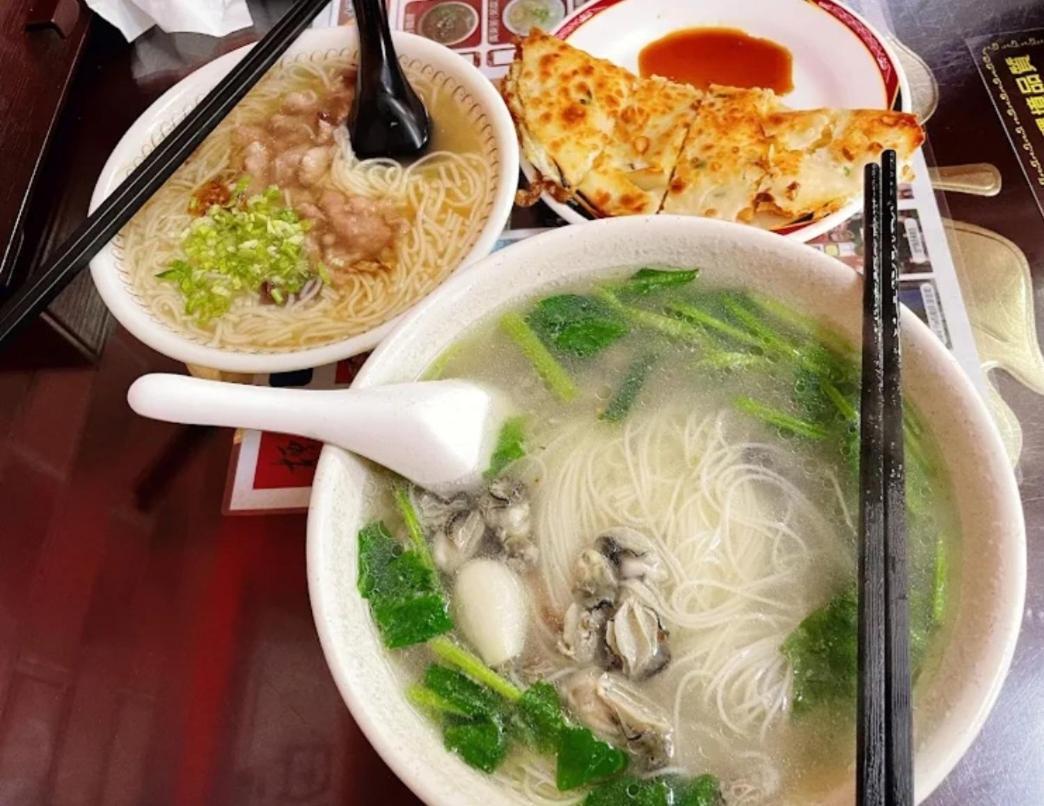 Qg Life 城中館 寵物親子釣魚人民宿 Цзиньчэн Экстерьер фото